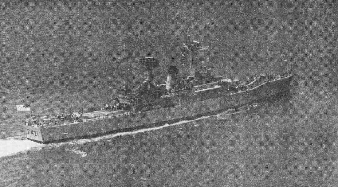 HMNZS Canterbury F421 HMNZS Canterbury F421